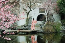 -一揽芳华汉服旗袍体验馆(拙政园店)