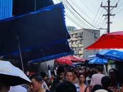 -红土地(地铁站)