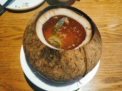 原只椰子炖竹丝鸡-香港表哥茶餐厅(银泰百货店)
