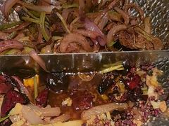 -小鱼小牛·鱼牛干锅·脆鱼火锅(世欧广场店)