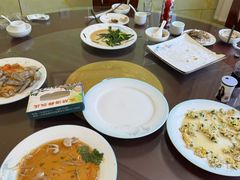 -宾朋海鲜特色美食餐厅·纯手工鲅鱼水饺(兴海路店)