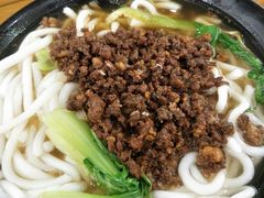 -丽虹云南过桥米线(兴工街店)