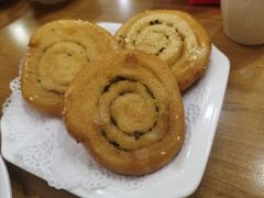 招牌葱油饼-粤仔湾砂锅粥(金太湖店)