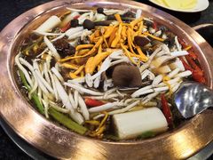 -黔阿牛菌汤牛肉粉全牛火锅(喷水池店)