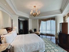 -广州富力丽思卡尔顿酒店