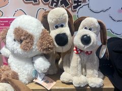 -九木杂物社(新奥购物中心店)