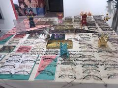 -肆兮眼镜·蔡司·徕卡战略合作店(大坪店)