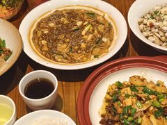 -黄弟大排档·湖南菜·小龙虾·小海鲜(凯旋北路店)