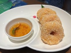 炸虾饼配泰国梅子酱-帕蓝·暹罗料理(大学路店)