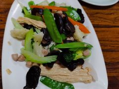 素什锦-正宗天津烧麦馆(柳州路店)