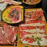 和牛，榴莲，山姆甜品都是无限续[笑脸]