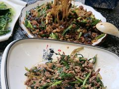 薄荷炒牛肉-海韵人家.海景花园经典云南菜(双廊店)