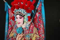 -华韵京剧摄影(洋桥角门东店)