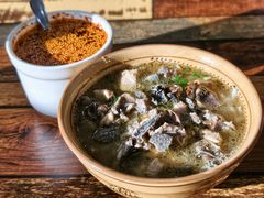鸡汤米线-正宗李家土鸡米线店