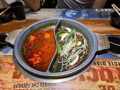 -成都屋头串串(青年北街店)