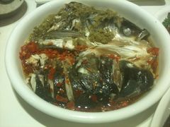 鸳鸯鱼头王（配面）-望湘园·湖南菜(宏伊店)