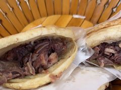 -闫家驴肉老店(华电一校店)