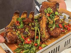 -黄记煌三汁焖锅(新佳丽江汉路店)