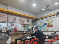 -燊意布拉肠云吞面(中山四路店)