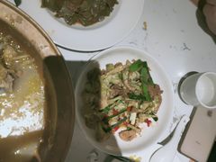 -关东小磨东北菜(漕河泾印象城店)