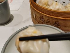 -馋三尺蟹粉小笼(人民广场店)