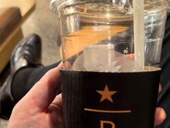 -星巴克臻选(国贸商城首店)