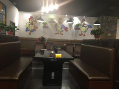 -鸡遇虾煲干锅火锅(小寨金莎店)