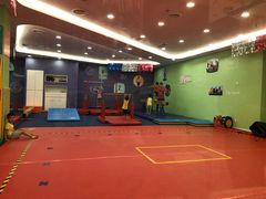 -小小运动馆(浦江店)