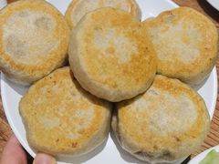 -清真吴记门钉肉饼·喜多利