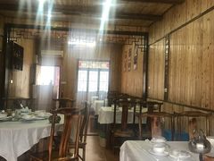 大堂-邱记私房菜·十八年本地菜