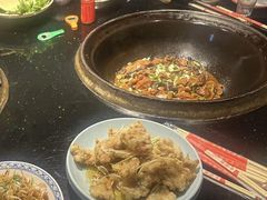 -鱼窝棚柴火铁锅炖(富山屯店)