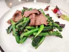 芥兰炒牛肉-东江海鲜酒家(艺都分店)