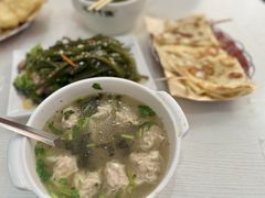 -石门侯·石门馄饨侯(革新北街店)