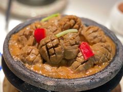 石锅手打牛肉丸-潮堂 · 潮州菜(恒隆广场店)