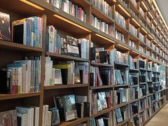 -茑屋书店(天目里店)