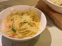 醋溜土豆丝-T館·花园艺术餐厅