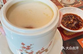 Apricot Juice Stewed Pear with Pork Lung