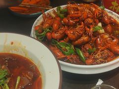 -川流不息·地道川菜·小龙虾(松东路店)