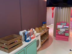 -水桶王国主题餐厅·聚会·生日派对·亲子活动·家庭套餐(亚龙湾希尔顿店)