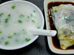 -银记肠粉店(新港西路店)