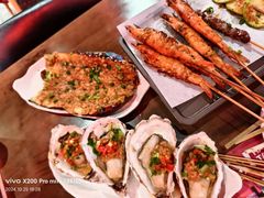 -蚝蚝先生·广式烧烤(信天广场店)