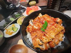 一鳗三吃-玄白·炭烤活鳗(上海首店)