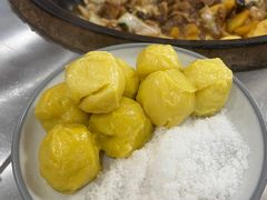 -粘豆包柴火铁锅炖