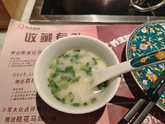 -尚尚仙·酸汤猪手·猪肚鸡火锅(华联万柳购物中心店)