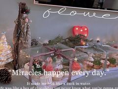 -艺桐年艺术培训中心