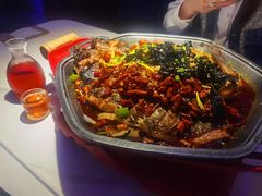 -鸣记脆皮烤鱼·海鲜烤鱼(三八广场店)