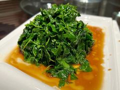 -梅龙镇酒家(南京西路总店)