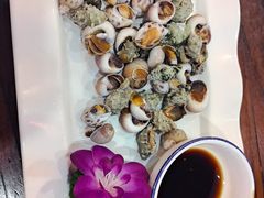 -谊荣海鲜大牌档(石湖店)