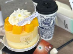 -霸王茶姬(泛海广场店)
