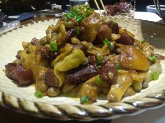 -95号酱骨·一块豆腐(展春园西路店)